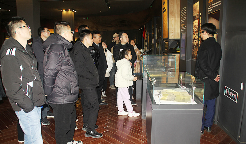 ��(li��n)늚��~���ս��F��֮��12